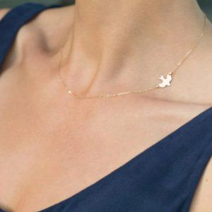 Simple Minimalist Gold Tone Bird Dove Necklace